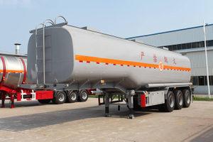 SINOTRUK Trailer Tanker 40000 liters 45000 Liters Diesel Oil Petroleum Tank Semi Trailer Fuel Tanker Mo Zimbabwe